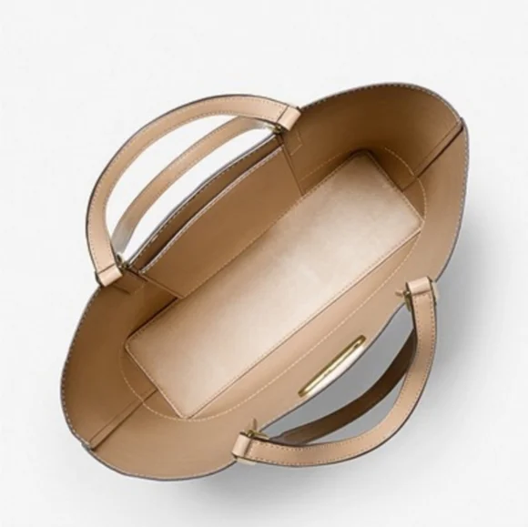 NEW Michael Kors Kelli Tote Bag - Picture 2 of 7